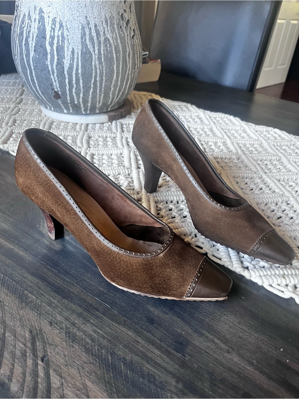 DIOR Roger Vivier Vintage Brown Suede Heels 8.5 Excellent